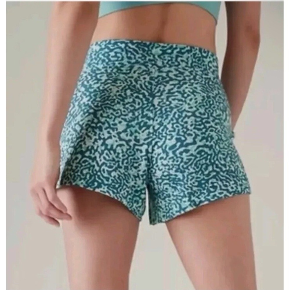 Athleta Size Small Balance 4" Shortie Shorts Leopard Aqua Blue Athleisure - Picture 3 of 15